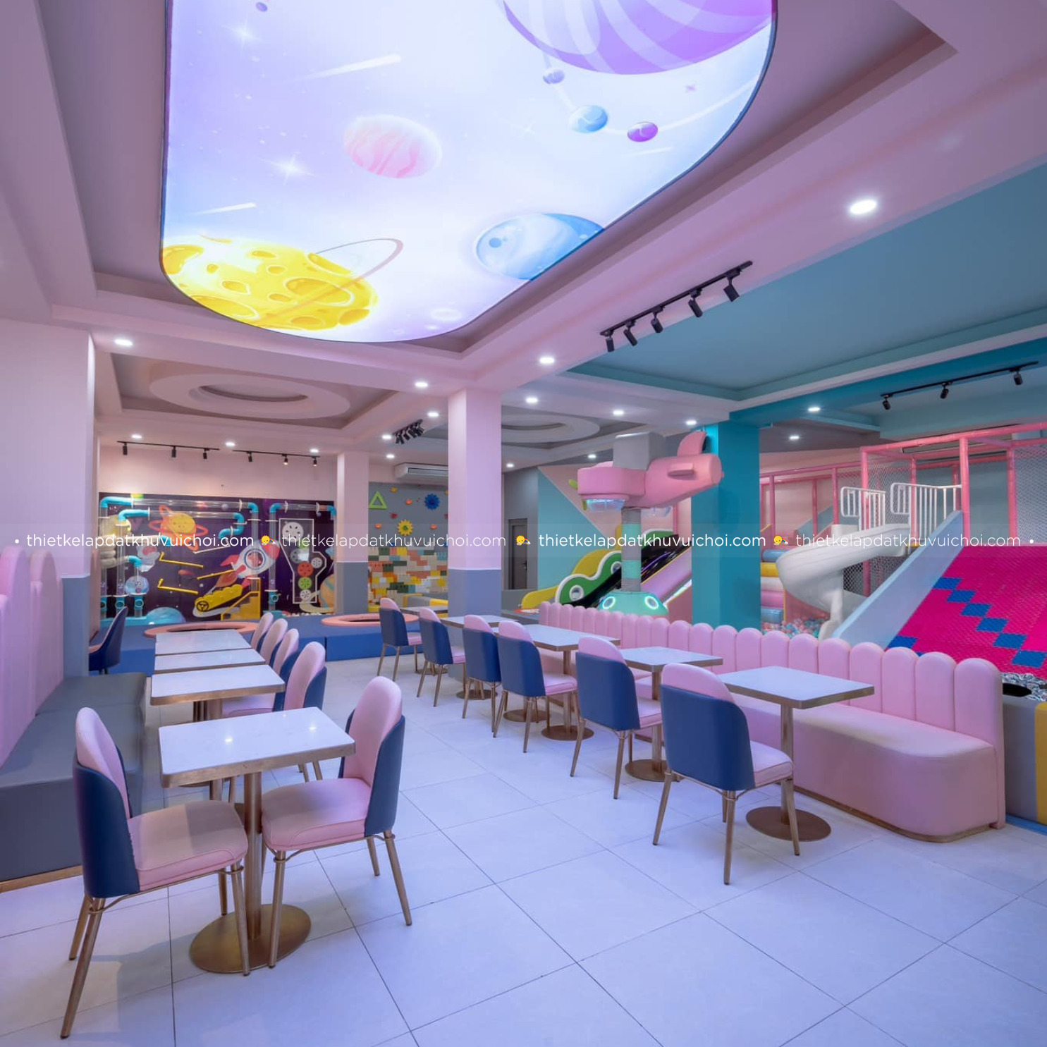 Nhung doanh nghiep nao nen dau tu khu vui choi tre em 300m2 2