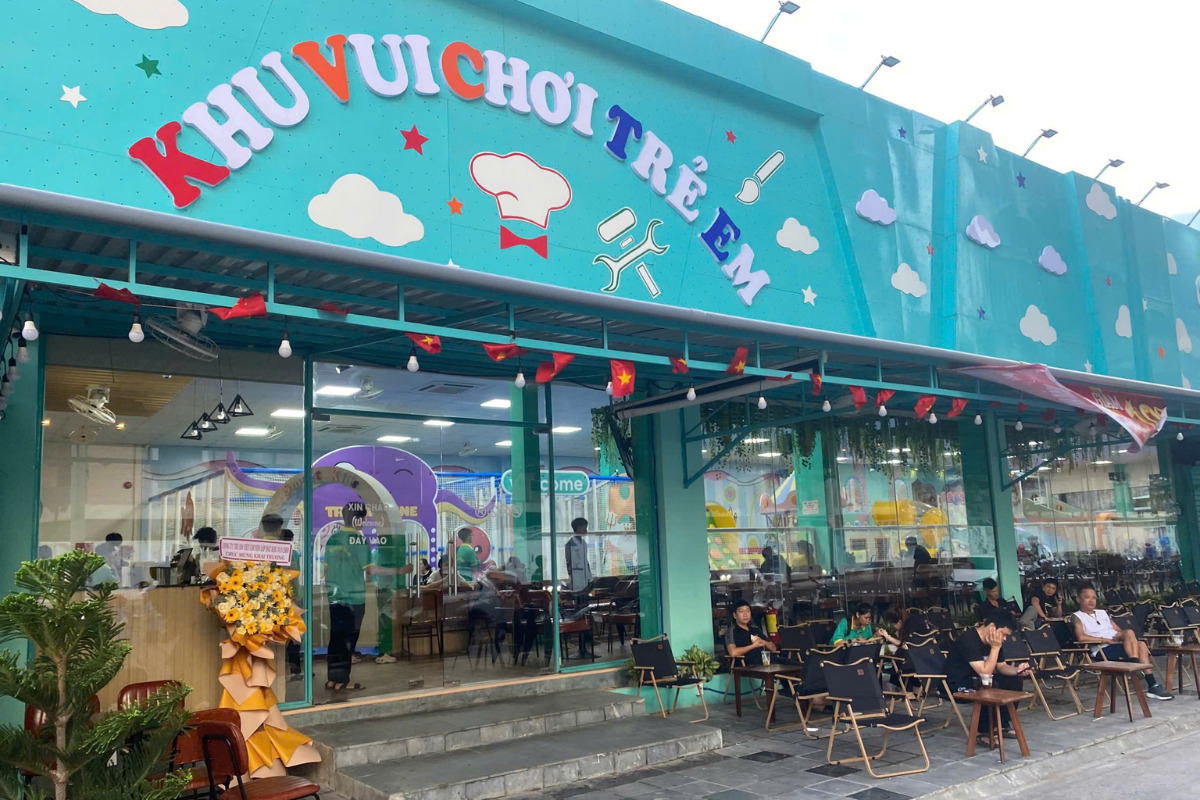 Trải Nghiệm Khách Hàng Tại Khu Vui Chơi