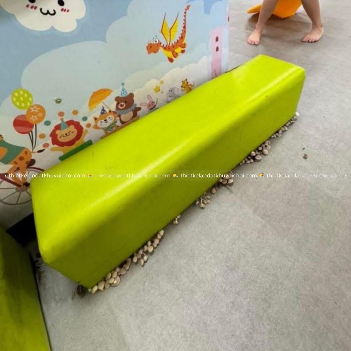 Vệ sinh đồ chơi tránh môi trường gây vi khuẩn, nấm, mốc