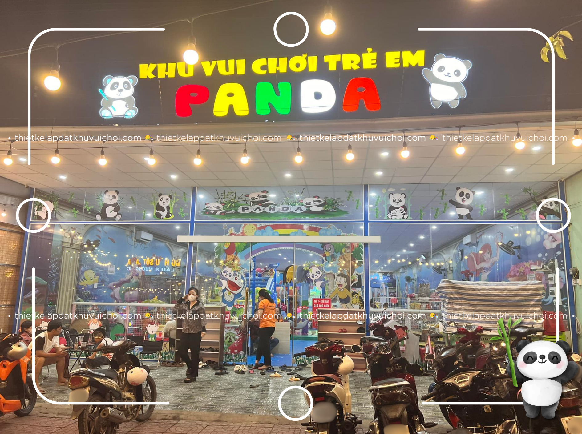 Khu vực cà phê ngoài trời