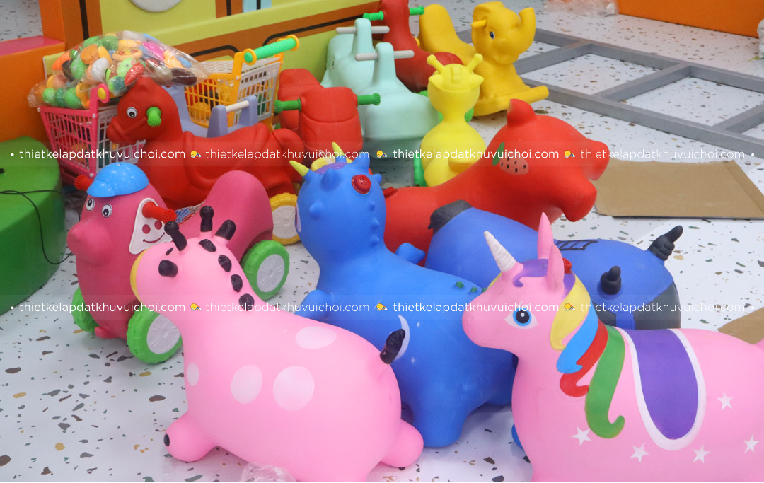 Đồ chơi nhựa nguyên sinh an toàn cho bé