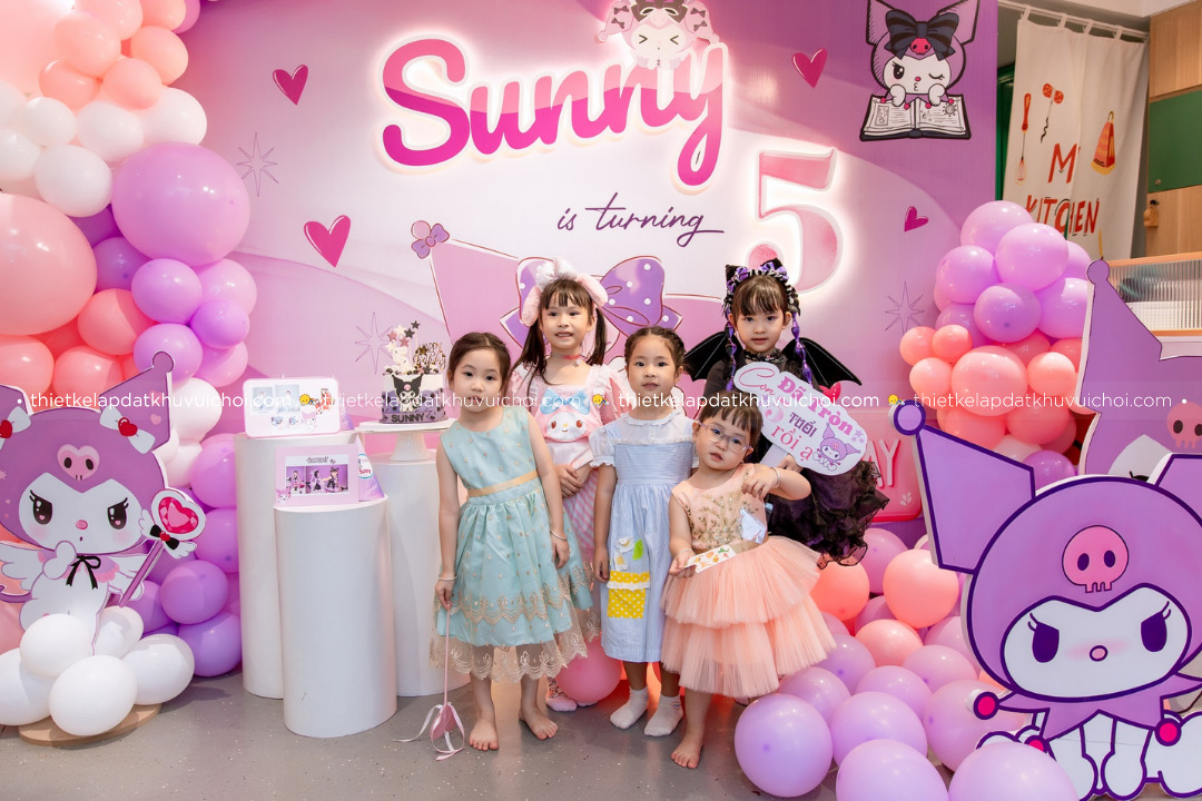 Tổ chức sinh nhật cho bé tại khu vui chơi Peekaboo