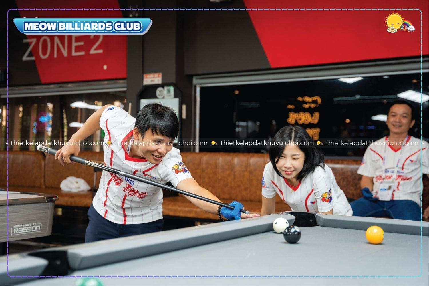 Không khí giao lưu sôi nổi của các thành viên câu lạc bộ Meow Billiards