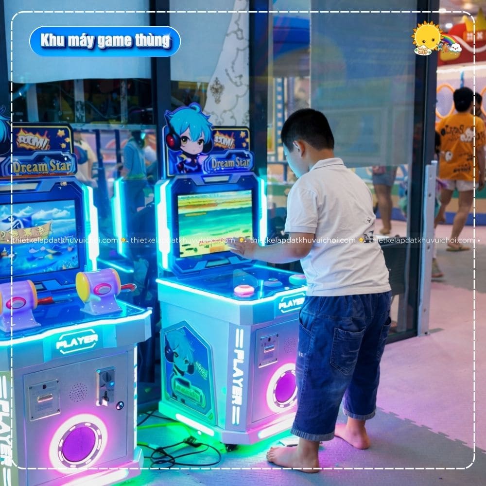 Khu máy game thùng hiện đại khiến bé thích thú