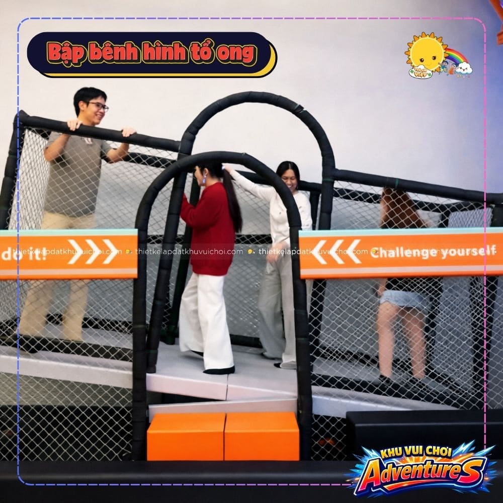 Thử thách cân bằng tại bập bênh tổ ông | Khu vui chơi AdventureS