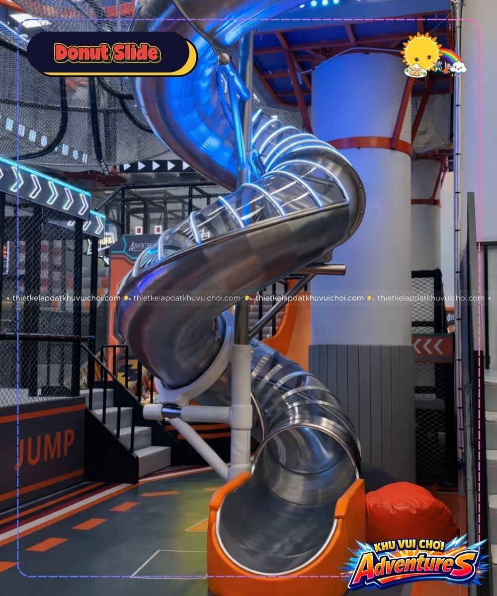 Trải nghiệm đường trượt Donut Slide | Khu vui chơi AdventureS