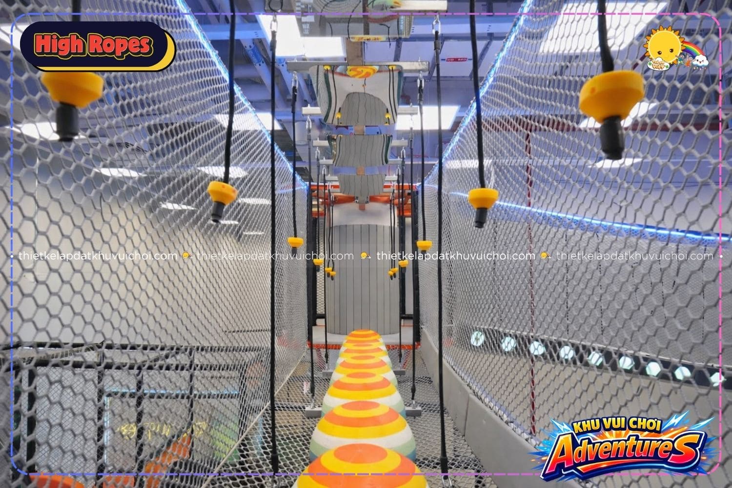 Thử thách vượt chướng ngại vật "High Ropes" từ trên cao | Khu vui chơi AdventureS