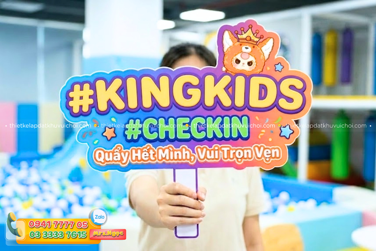 Vì sao các khu vui chơi cần đầu tư vào Hashtag cầm tay.jpg