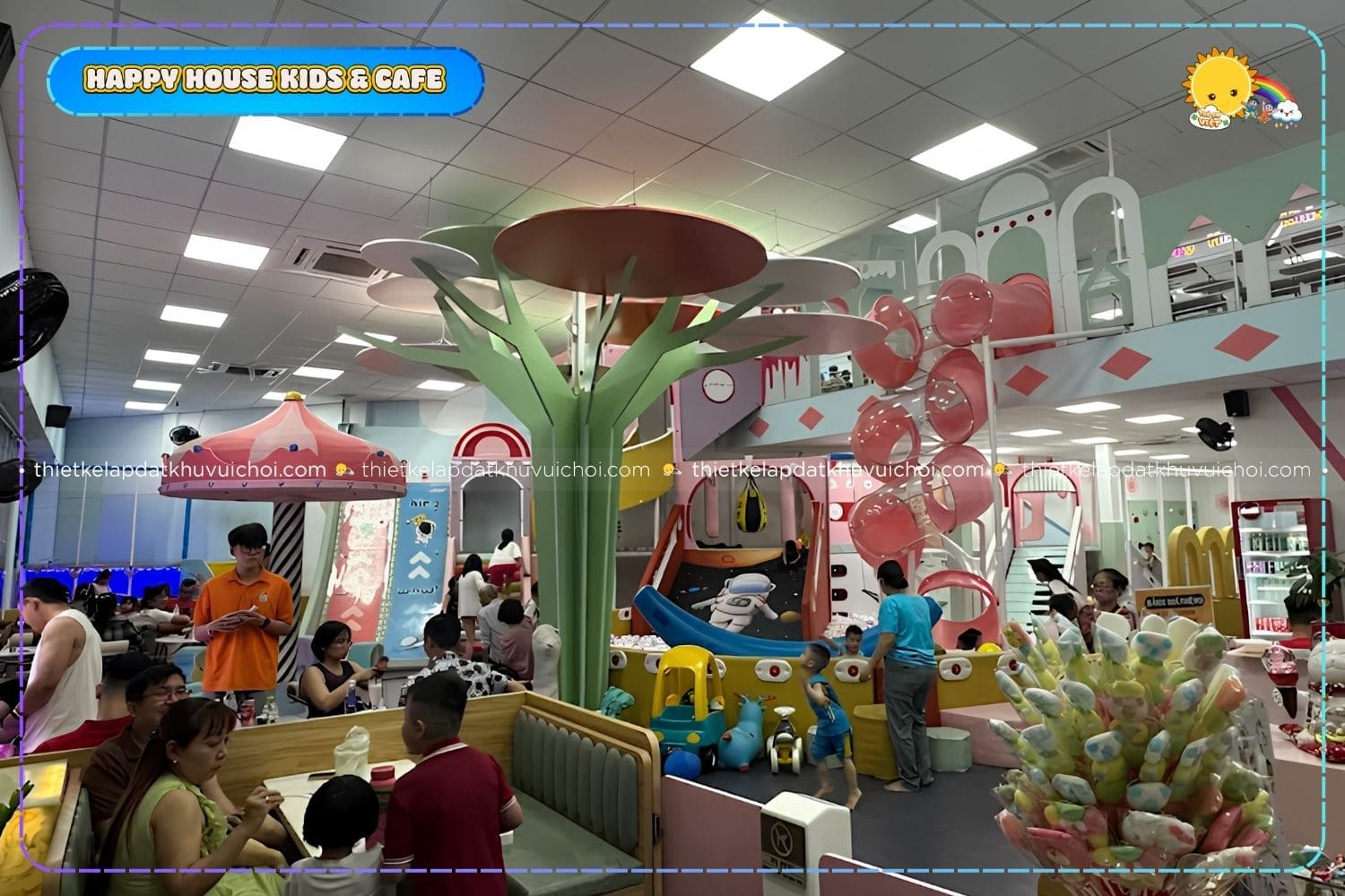 HAPPY HOUSE KIDS & CAFE